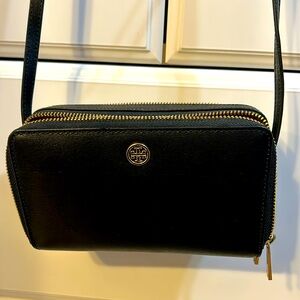 Authentic Tory Burch Double Zip Robinson Cross Body Purse, Black